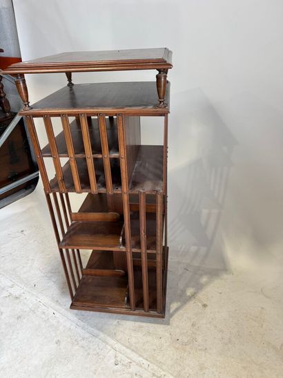 Bibliothèque tournante et roulante en bois...