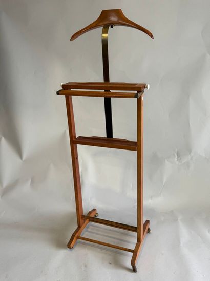 Servant or night valet in stained wood and...