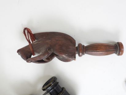 Lot de bibelots comprenant : 
- CHRISTOFLE,...