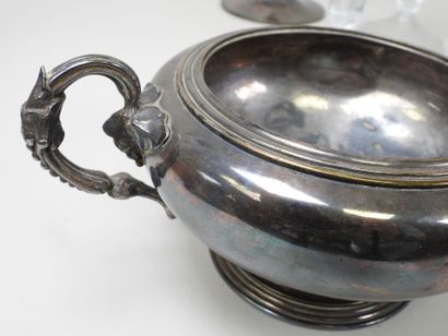 Lot de bibelots comprenant : 
- CHRISTOFLE,...
