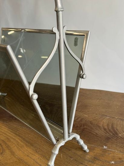 Magazine rack in metal and smoked glass,...