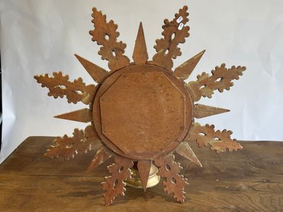 Circular view mirror in gilded wood, with...