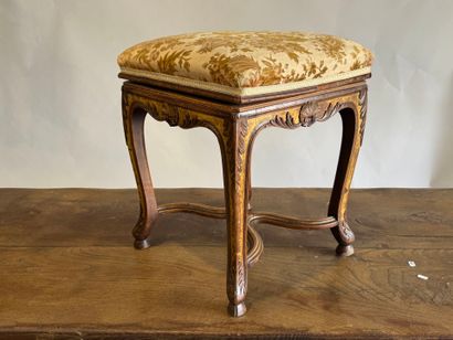 Screw-top piano stool in molded, carved and...