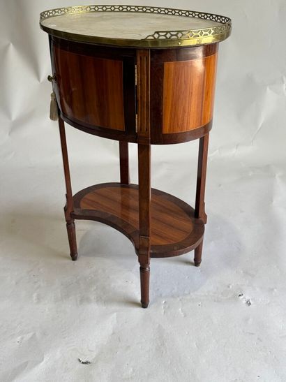 Oval-shaped bedside table in wood and veneer,...