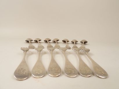 Lot de 7 cuillères et 6 fourchettes en argent...