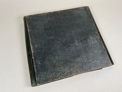 Sous-main de correspondance en cuir noir,...
