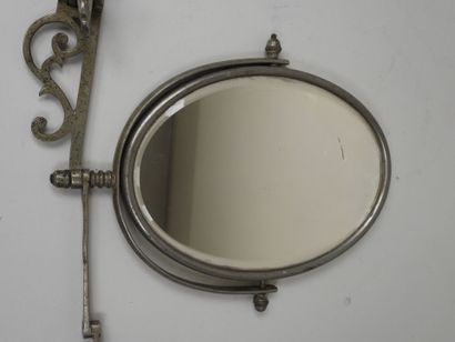 Miroir de salle de bain en applique en métal...