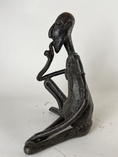 AFRIQUE, XXe.
Femme allaitant et homme fumant...