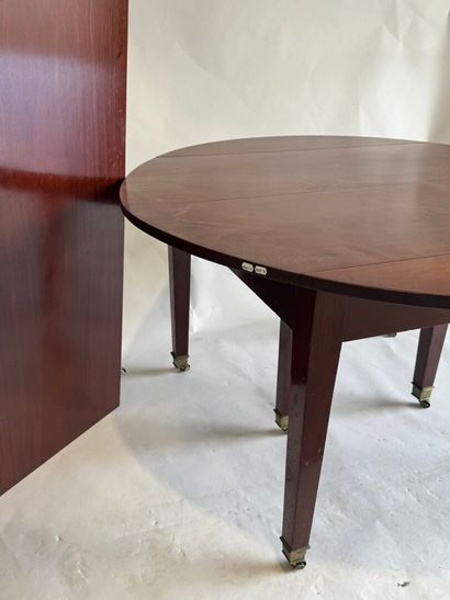 Six-leg flap table with oval mahogany top,...