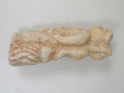 École XXe. 
Couple en pierre sculptée à deux...