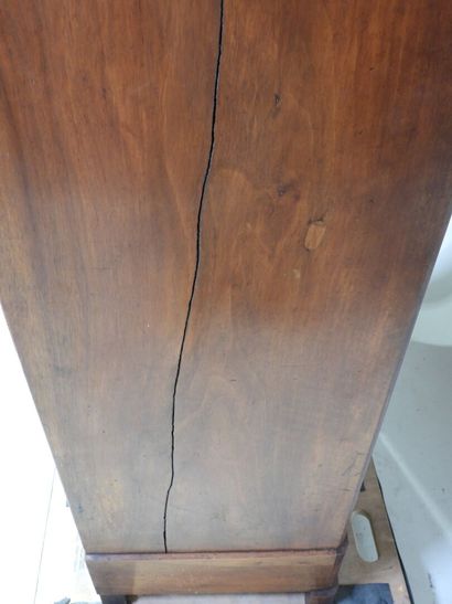 Secrétaire droit en bois et placage d'acajou...