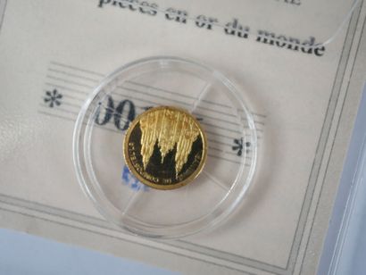 Ensemble de cinq pièces commémoratives en...