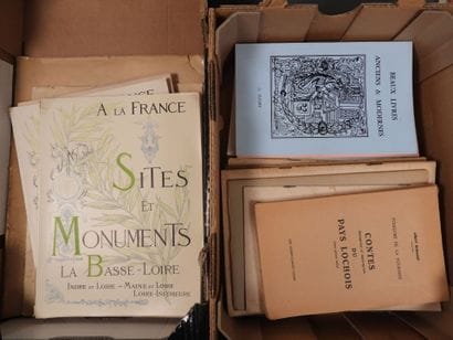 TOURAINE ET DIVERS
Environ 50 vol. ou plaquettes...