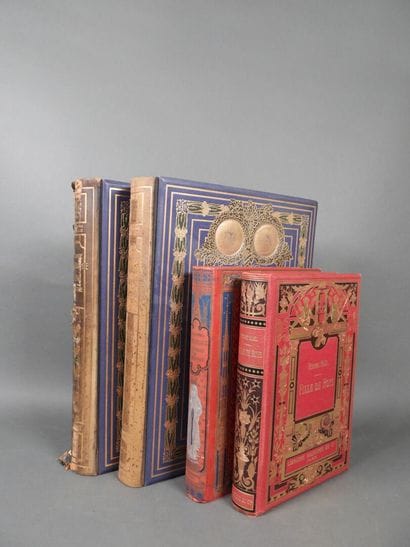 Geography by Bong, 1914, large folio volumes,...
