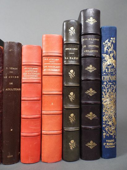 [VARIOUS HARDCOVERED BOOKS]
18 hardcover...