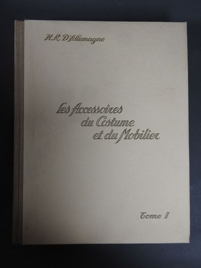 D'ALLEMAGNE
Les Accessoires du Costume et...