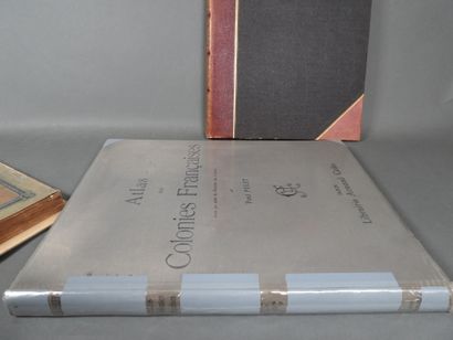 [ATLAS AND SMALL JOURNAL]
Atlas of French...