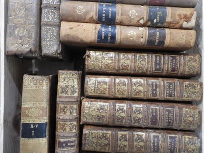 RELIURES- SCIENCES 
19 vol. in-12 en reliure...