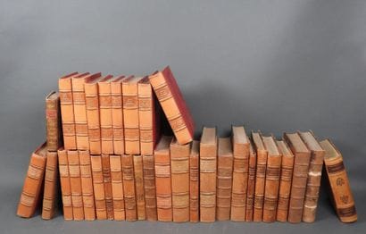 Approximately 32 volumes in 8mo or 12mo format,...