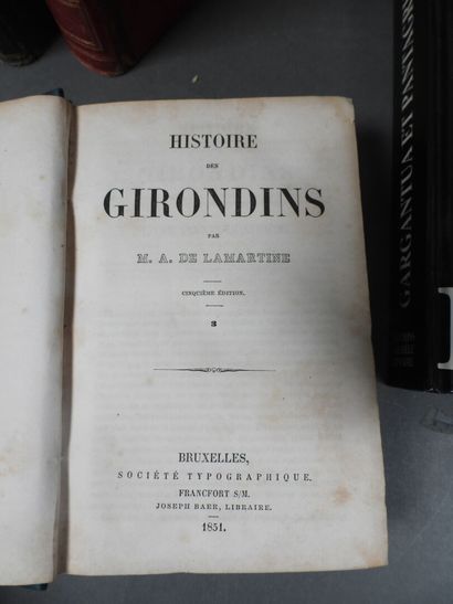 [DIVERS]
5 vol reliés XIX et XXème de formats...