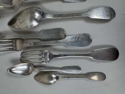 Partie de ménagère en argent 950/1000, modèle...