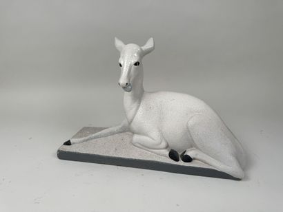 SAINTE RADEGONDE.
Biche.
Sujet en céramique...