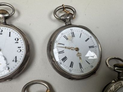 Collection de 5 montres de gousset en argent...