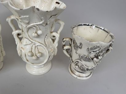 LANGEAIS.
6 pièces de forme en faïence crème...