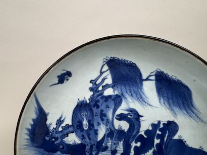 ASIE, XXe.
Deux plats circulaires creux en...