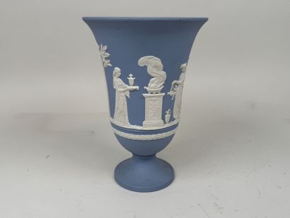 WEDGWOOD.
Vase en biscuit de porcelaine dît...