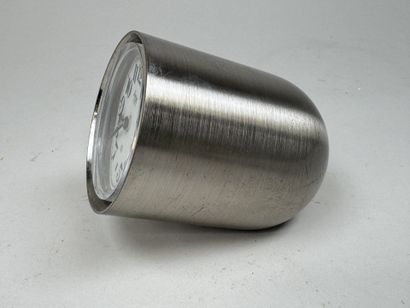 UTI - LORENZ STATIC.
Petite pendule de bureau...