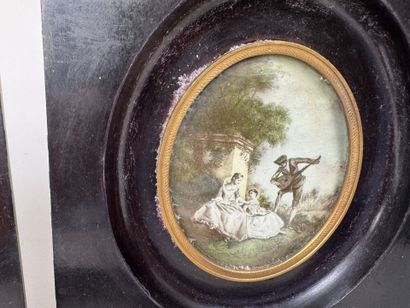 Lot de 4 gravures miniatures à vues circulaires...