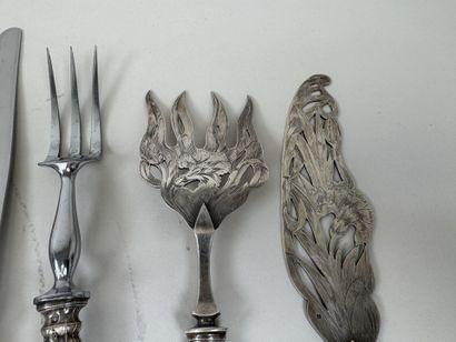 Trois couverts de service en argent fourré,...