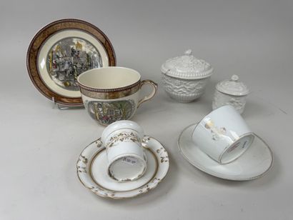 Lot en faïence et porcelaine comprenant :
-...