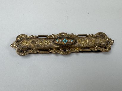 Boucle de ceinture en bronze doré et ajouré...