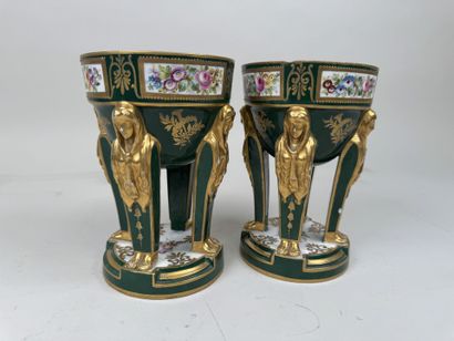 Manufacture Impériale de SEVRES.
Paire de...