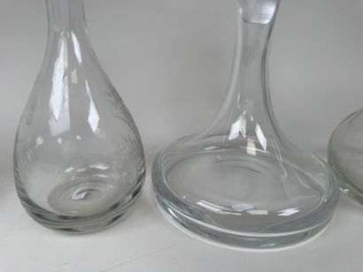 DAUM Nancy.
Petite carafe ou carafon en cristal...