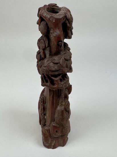 ASIE, XXe.
Personnages sous un arbre.
Sujet...