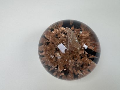 Boule sulfure ou presse-papier en verre à...
