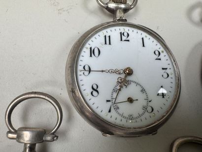 Collection de 5 montres de gousset en argent...