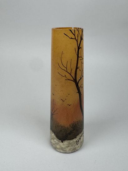 François-Théodore LEGRAS (1839-1916), d'après.
Vase...