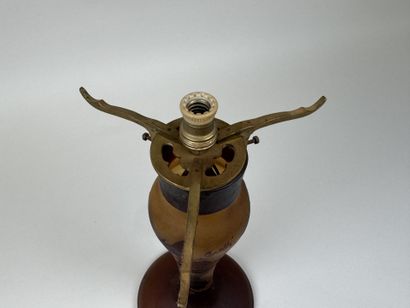 GALLE TIP.
Pied de lampe en verre multicouches...