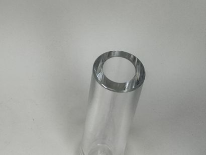 BACCARAT.
Vase en cristal moulé et pressé.
Estampillé.
H....