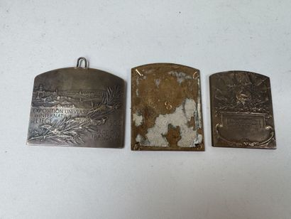 Lot de médailles en bronze et bronze argent...