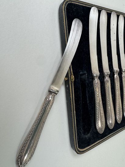 Série de six couteaux en argent fourré 925/1000,...