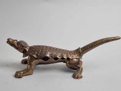 Mâche-bouchon figuratif CROCODILE version...