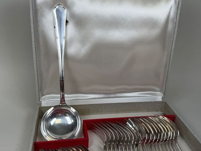 Partie de ménagère en métal argenté, modèle...
