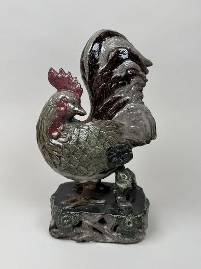Sujet en grès émaillé polychrome figurant...