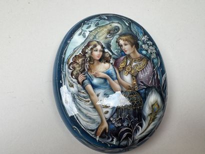 RUSSIA, Palekh School style.
Oval, domed...