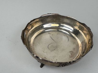 Coupe sur pied en argent 950/1000, poinçon...